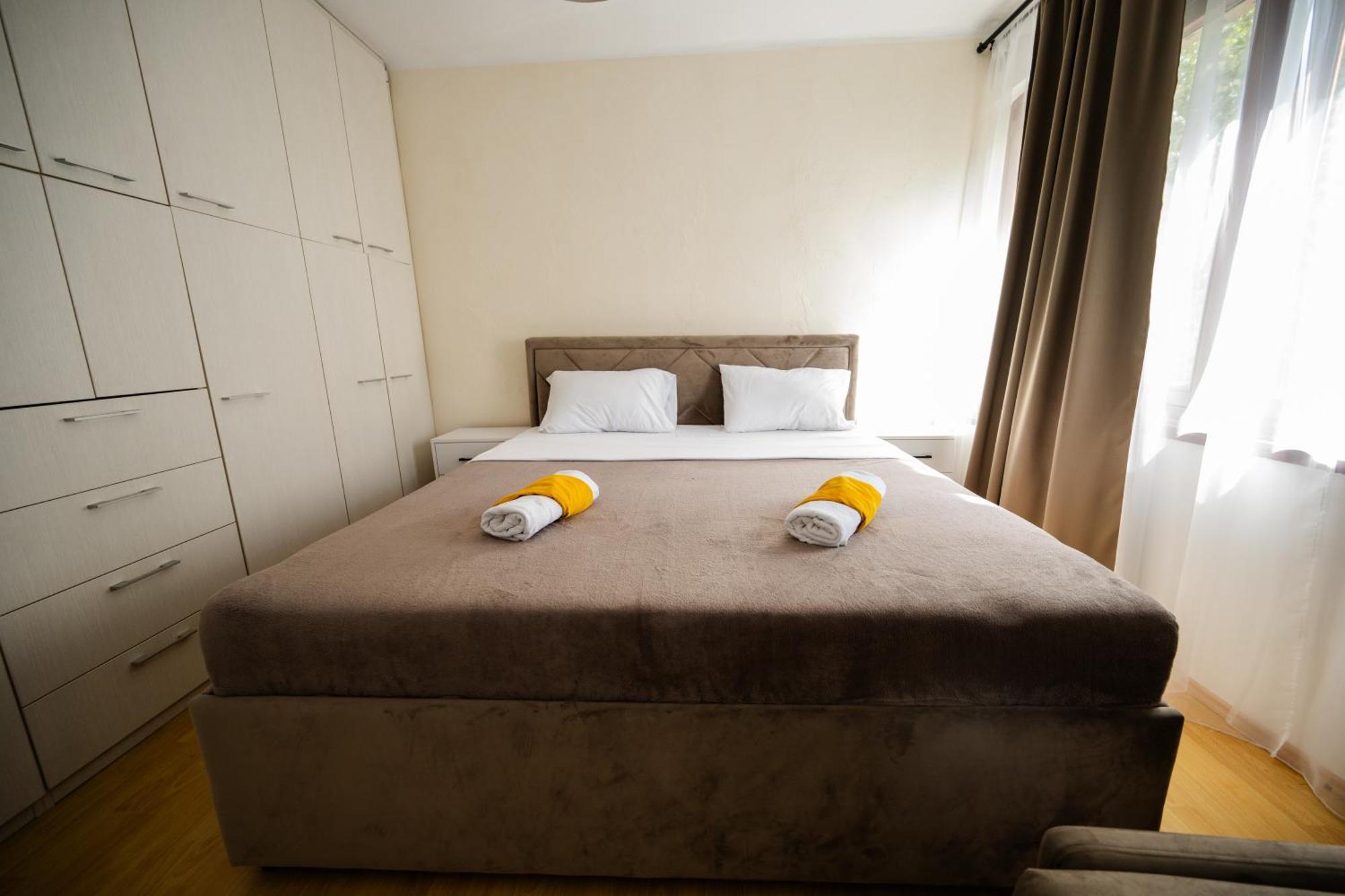 Cozy One-Bedroom Apartment Near City Center SJJ Exterior photo