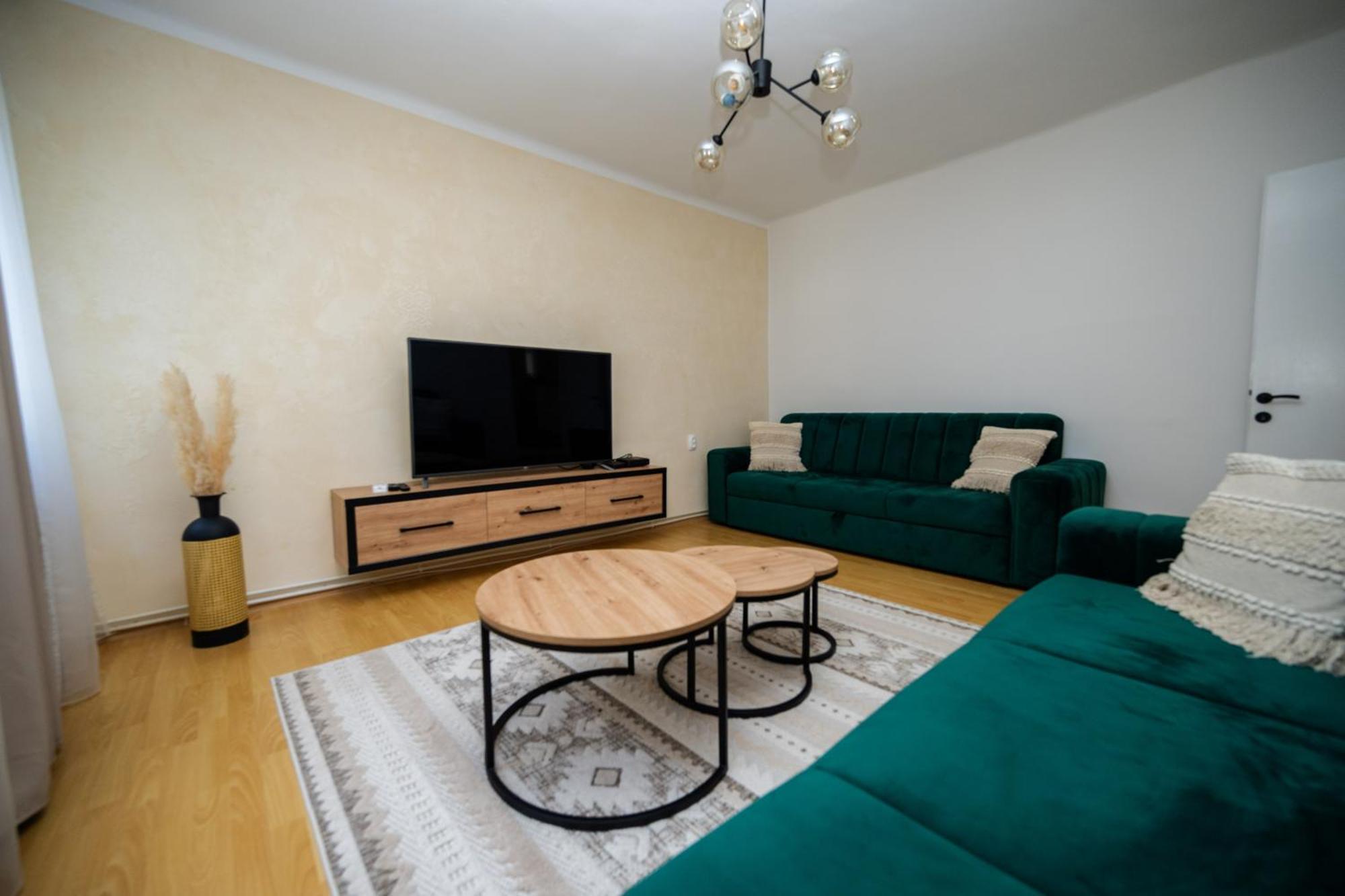 Cozy One-Bedroom Apartment Near City Center SJJ Exterior photo
